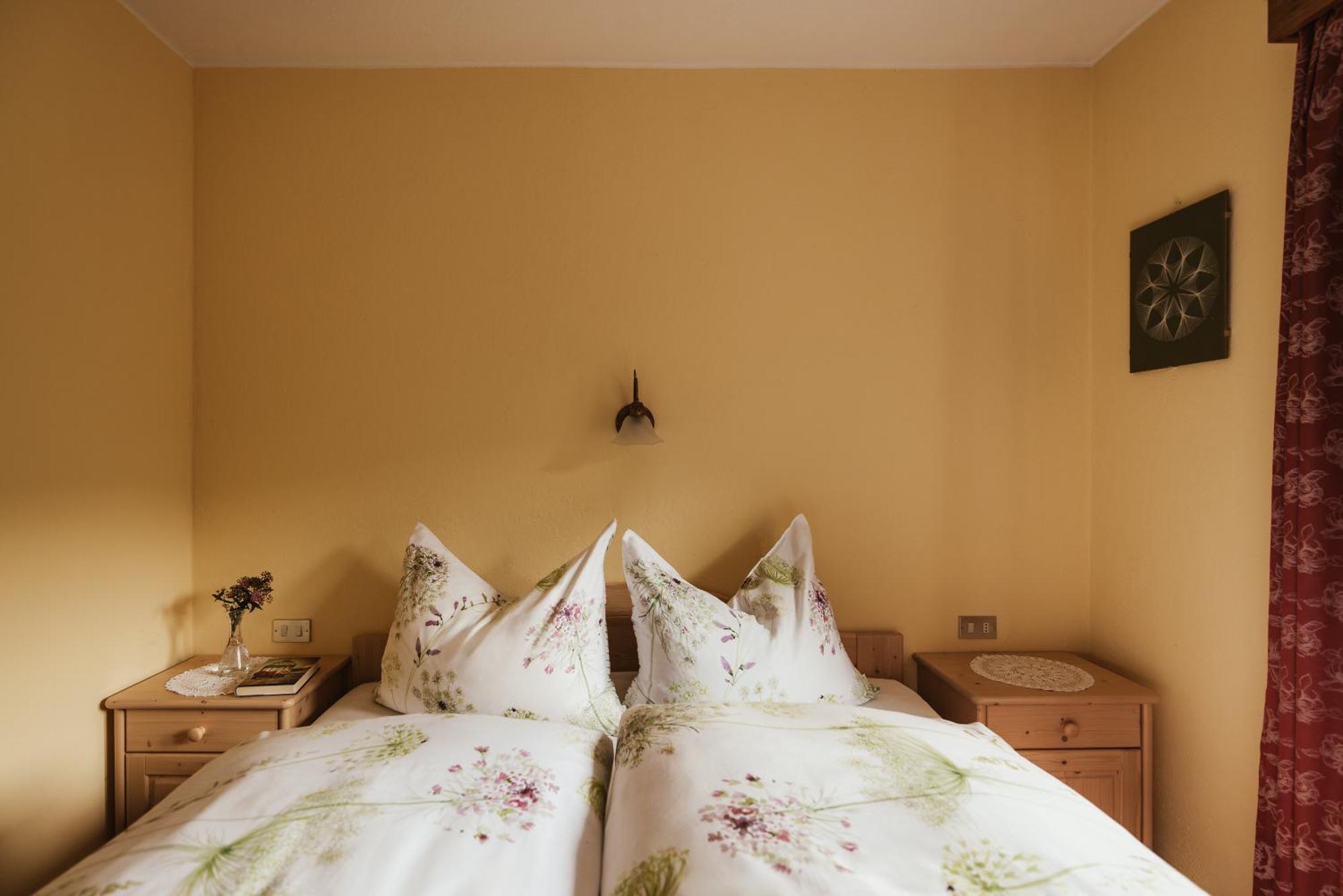 Pension Torr San Martino in Badia Exterior photo